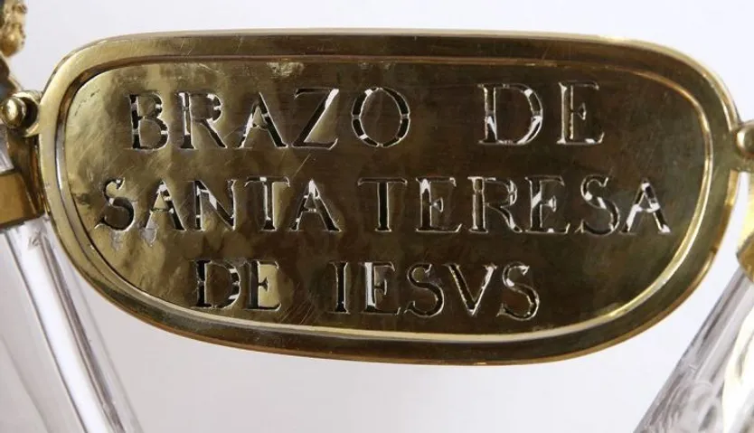 Restauración del relicario del brazo de Santa Teresa. Imagen Carmelitas Descalzos