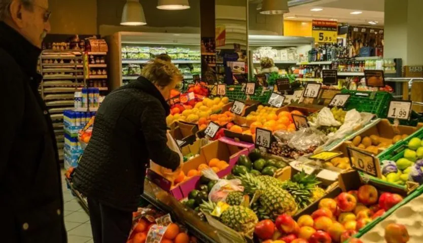 Consumo, precio, precios, IPC, supermercado, alimentos, compras, comprar, comprando, frutas