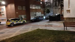 Policía Local localiza al conductor que derribó un semáforo en la calle Río Ríofrio durante la noche del viernes, 5 de mayo