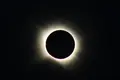 Salamanca se queda a oscuras para contemplar un eclipse solar casi total | Javier S. Fraile