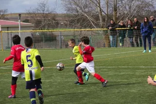 FÚTBOL BASE: BENJAMÍN 4-5 DE MARZO