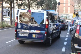 Policía Nacional en la calle Alfonso IX. ARCHIVO