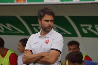 Mario Sánchez, entrenador de la UD Santa Marta.