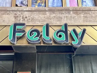 Rótulos comerciales de interés especial en Salamanca