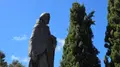 Imagen de la estatua de Francisco de Vitoria situada en la plaza del Concilio de Trento