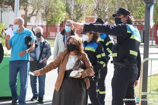 Una imagen de un proceso de vacunación masiva en Salamanca