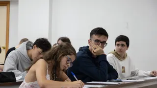 Alumnos realizando exámenes de la PAU | Comunicación Universidad de Salamanca