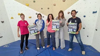 El Ayuntamiento impulsa la escalada con las primeras jornadas gratuitas en el rocódromo de la Ciudad Deportiva Lazarillo de Tormes