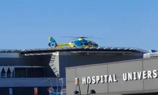 Helicóptero del Sacyl en el hospital de Salamanca. Archivo