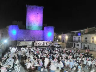 La cena anual de la Fundación Virgen de la Cuesta reúne a multitud de mirandeños