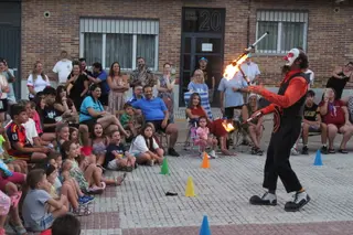 Circense y patatada en San Cristóbal de la Cuesta