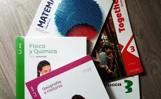 Libros de texto 'Releo Plus'. Foto EP