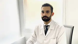 José Vicente García, licenciado especialista en Cirugía Plástica, Estética y Reparadora