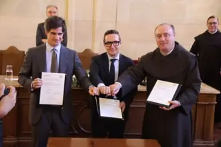 Acuerdo entre la Universidad de Salamanca y Carmelitas Descalzos para la creación de la catedral "Alba de Tormes y la Mística Española"