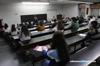 Alumnos Examen Profesores Universidad Ciencias Químicas (9)