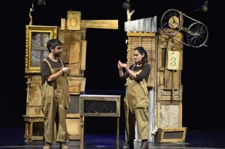 Zum Zum Teatre ´La gallina de los huevos de oro´
