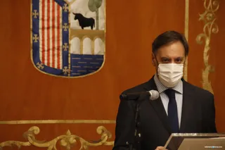 El alcalde de Salamanca está "muy tranquilo" con la moción de censura: "Es propia de politicuchos de tercera"