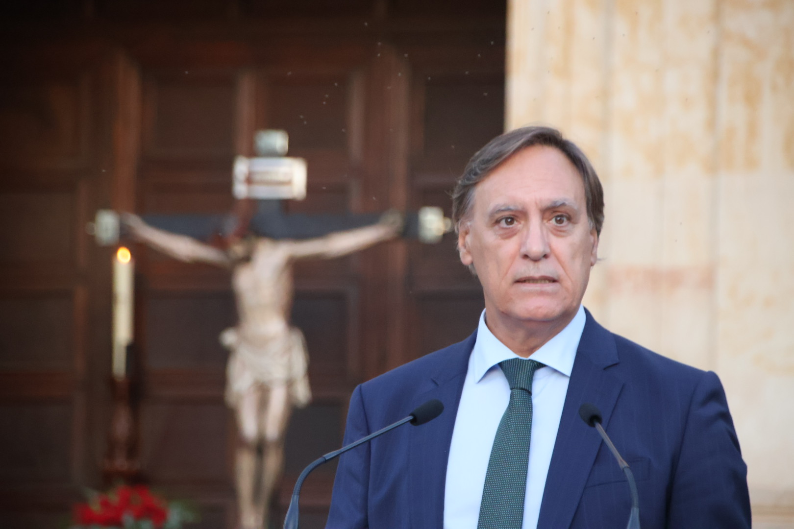 El Alcalde De Salamanca, Carlos Garc&iacute;a Carbayo, Participa En El Acto De Inauguraci&oacute;n De La Plaza Del Cristo Del Amor Y De La Paz (15)