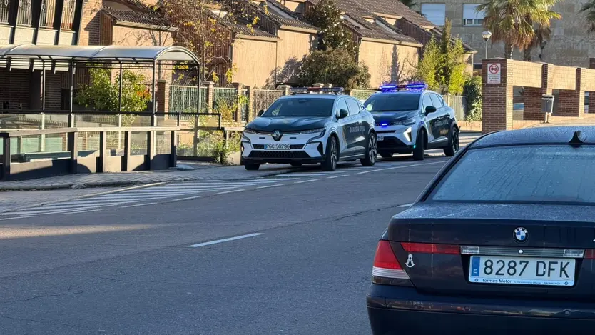 La Policía Local de Villamayor y la Guardia Civil realizan una intervención en Las Canteras de Villamayor