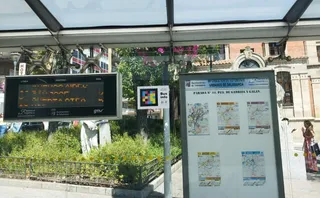 Salamanca de Transportes mejora la accesibilidad del transporte público con la instalación de códigos QR para usuarios con problemas de visión. Foto S24H