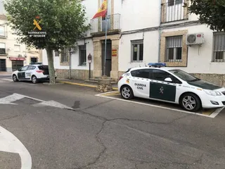 La Guardia Civil detiene a dos mujeres por la comisión de siete delitos de estafa