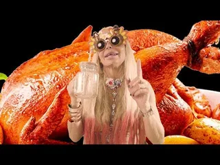 Leticia Sabater - Trínchame el Pavo (Videoclip Oficial)