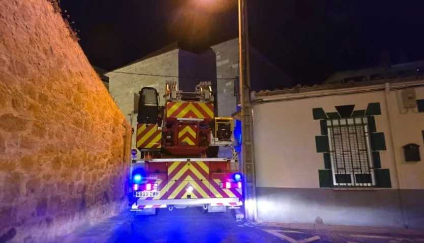 Bomberos en Villares