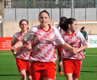 Amara Ballesteros celebra un gol | FOTO FCYLF