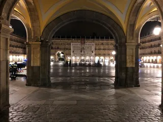 La Plaza Mayor de Salamanca vacía durante la Nochevieja de 2020