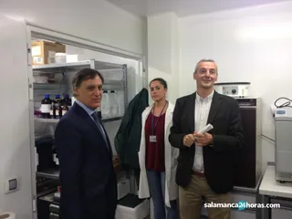 Visita del alcalde al INCYL 23 octubre 2019 (8) 1200x900