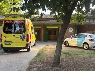 Ambulancia En Las Piscinas De La Aldehuela (1)