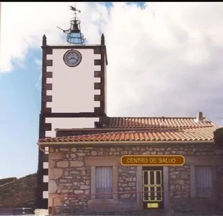 Zarza de Pumareda consultorio. Foto de archivo