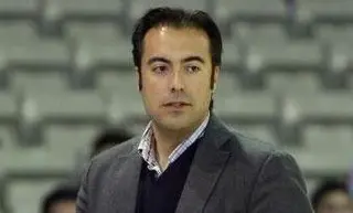 La Liga Femenina también se queda sin el Sóller del salmantino Jorge Méndez