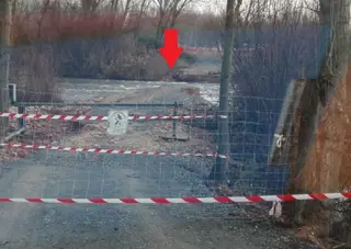 La crecida del Tormes se lleva por delante el acceso de los camiones a la Isla del Soto
