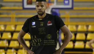McCarthy, ante Baloncesto Oviedo | FOTO SALAMANCA24HORAS.COM