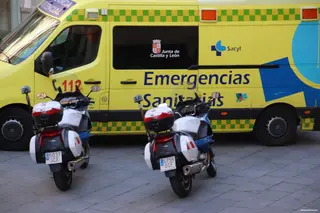 Ambulancia calle toro (2)