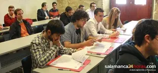 La Universidad aprueba simplificar los Trabajos de Fin de Máster