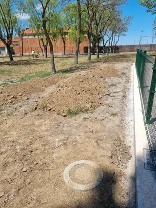 Foto facilitada por el PP de la situación de las piscinas municipales