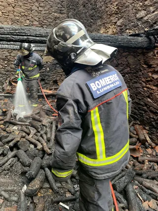 Incendio Hinojosa Bomberos Lumbrales (2)