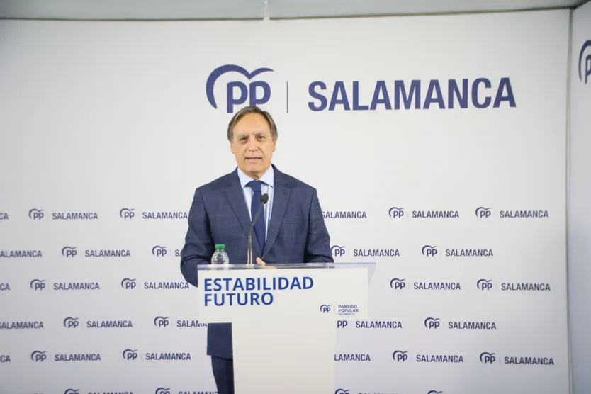Acto sobre la ELA en la sede provincial del PP