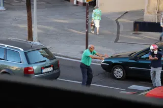 Imagen de la discusión entre los dos conductores | Foto: S24H