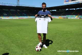 Presentación de Fer Ruiz con el Salmantino (5)