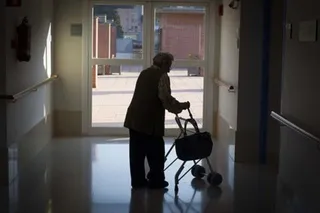 Anciano en una residencia