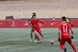 Quijano, ante el Atlético Astorga | FOTO ANDREA MATEOS