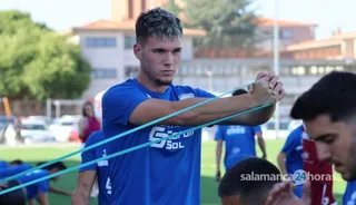 MIKEL SERRANO ENTRENAMIENTO 1