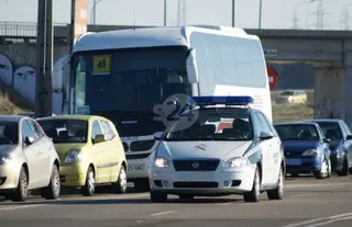Tráfico realizará controles a todas horas en las carreteras durante el puente con más viajes del año