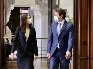 Mañueco y Arrimadas escenifican la firmeza del pacto entre PP y Cs, que está “más vivo que nunca” en Castilla y León