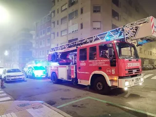 Intervención policial y de bomberos en Avenida Italia