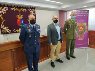 Presentación jura de bandera en Villares de la Reina