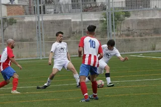 FÚTBOL MODESTO: VEGAPIEL 27 Y 28 MAYO
